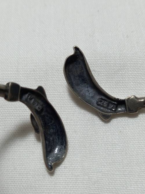 Sterling silver bangle