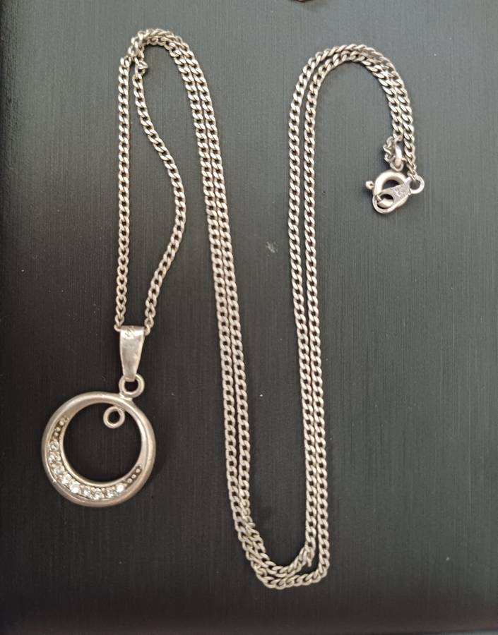 Lot of 5 Sterling silver necklaces