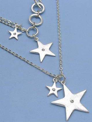 Matching "star" bracelet and necklace set. Very sweet.