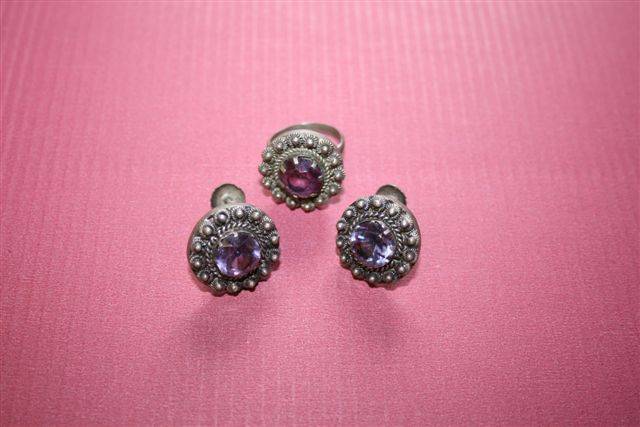 LOVELY VINTAGE EARRINGS AND RING