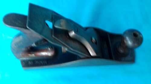 VINTAGE  RECORD WOOD PLANE  SIZE  4 1/2