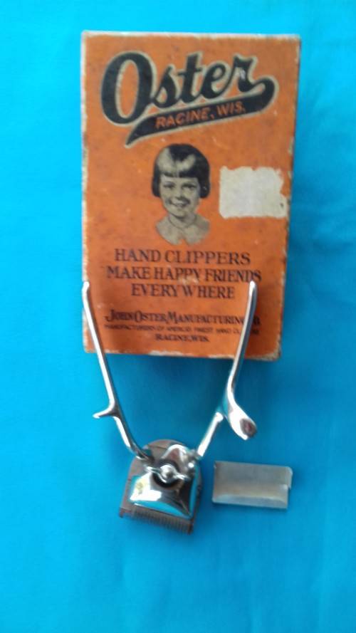 VINTAGE  JOHN  OSTER  HAND CLIPPERS  BOXED