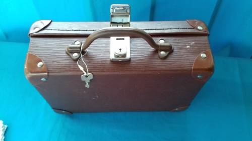 SCHOOL CASE
