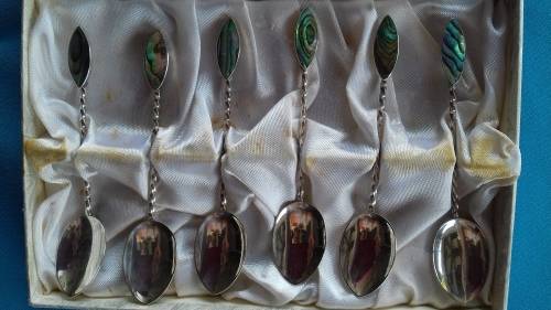 6  STERLING SILVER COFFEE SPOONS PAUA SHELL DETAIL