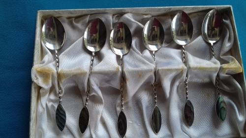 6  STERLING SILVER COFFEE SPOONS PAUA SHELL DETAIL