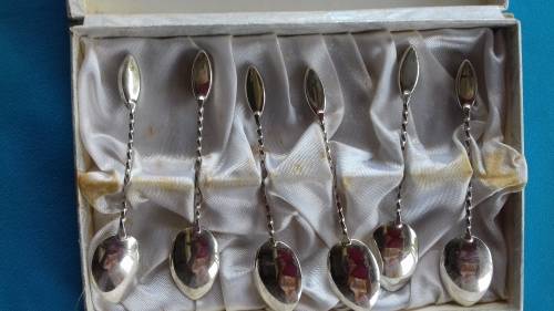 6  STERLING SILVER COFFEE SPOONS PAUA SHELL DETAIL
