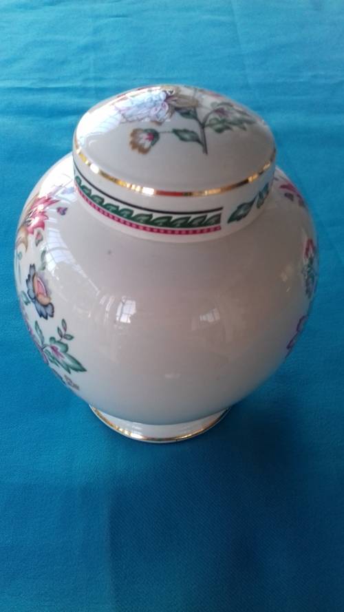 ROYAL WINTON    GINGER JAR