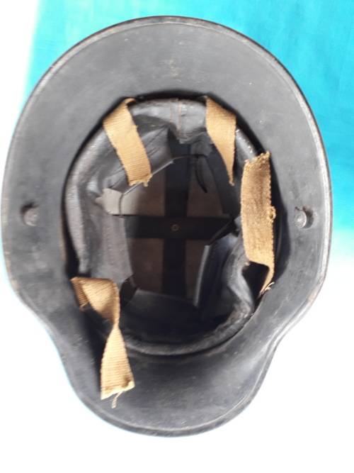 WW11 GERMAN POLIZEI STEEL HELMET