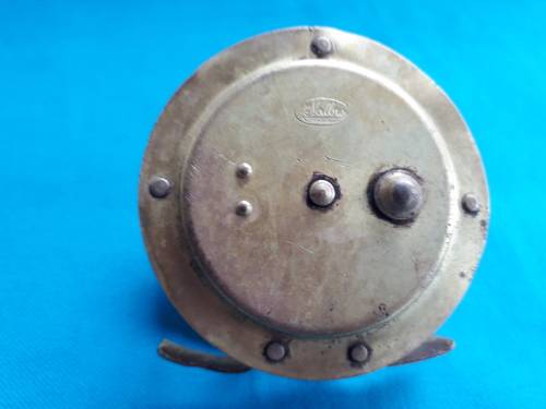 VINTAGE  'MILBRO'  BRASS FLY FISHING REEL   DIA  7 CM
