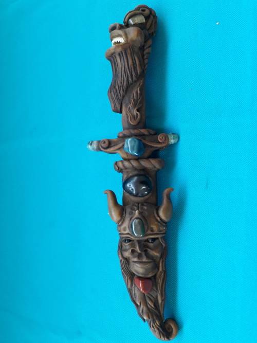 VINTAGE BRAZILIAN CRAFTED DAGGER IN SHEATH