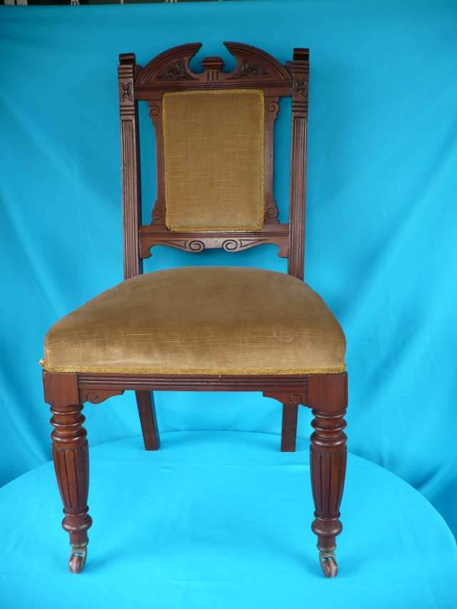 VICTORIAN MAHOGANY HALL CHAIR