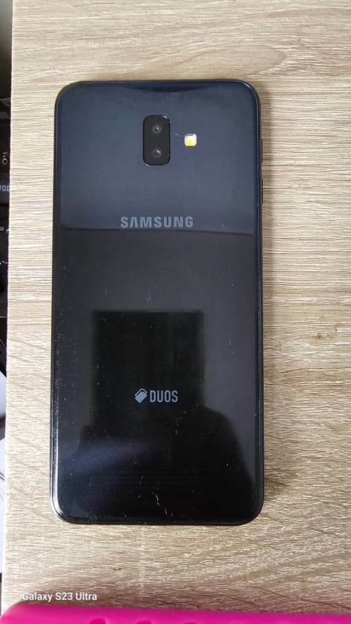 Samsung Galaxy J6+