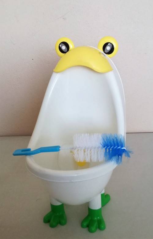 Boys  Urinal (no eyes)