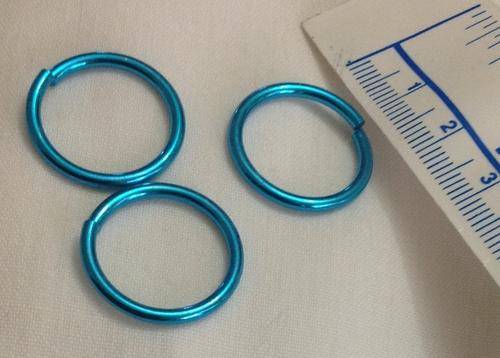 Blue nickel giant jump ring (pack of 10)
