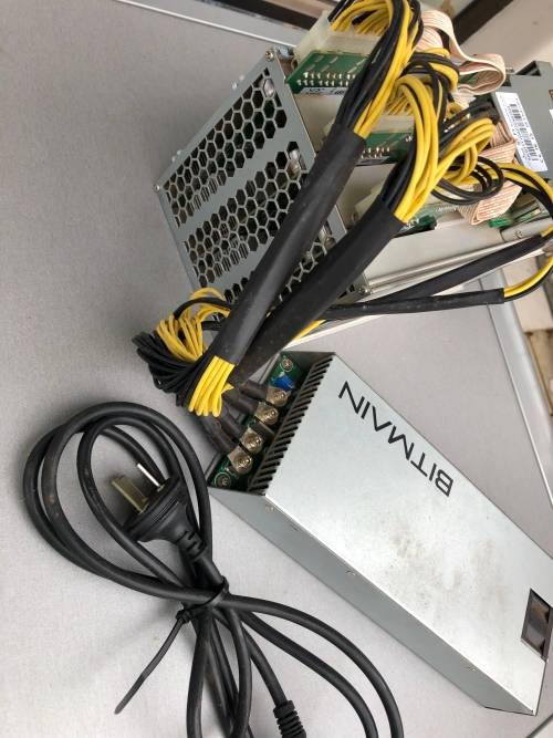 Bitmain Antminer s7 ASIC Miner With Power Supply