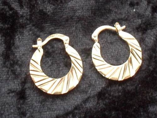 Ladies earrings - 9ct Gold plated - 1 YEAR GUARANTEE!!!