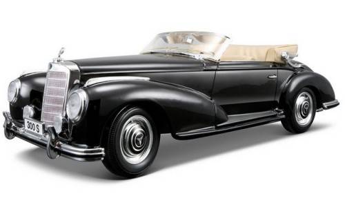 MAISTO 1/18 1955 MERCEDES-BENZ 300S - LIMITED RELEASE