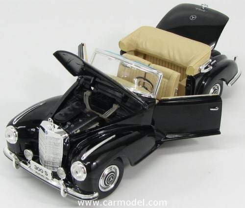MAISTO 1/18 1955 MERCEDES-BENZ 300S - LIMITED RELEASE