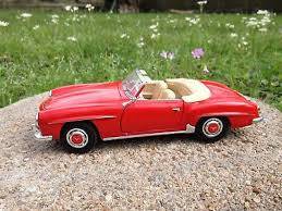 1955 MERCEDES BENZ 190 SL CABRIO DIECAST SCALE 1/18 BY WELLY IN DISPLAY BOX