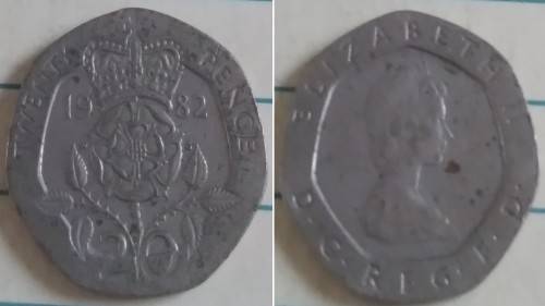 1982 - UK - 20 Pence - ER 11 - Demonetised No -Copper-nickel