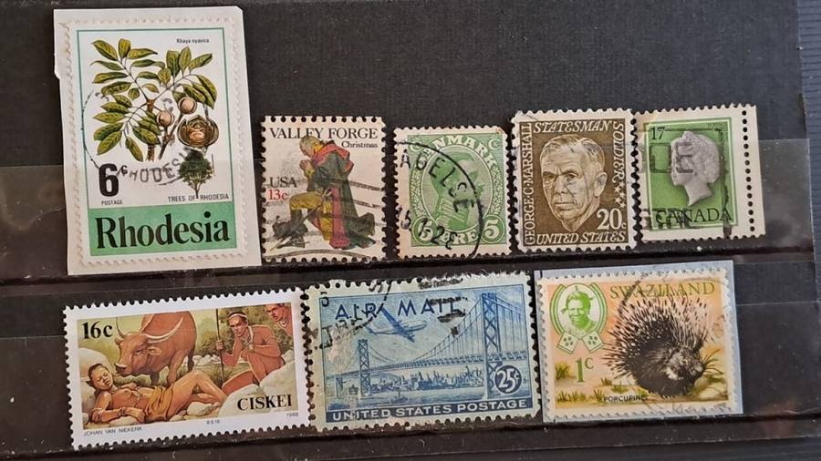World Mix : 1913 - 1987  : Bid Per stamp for Lot of 8