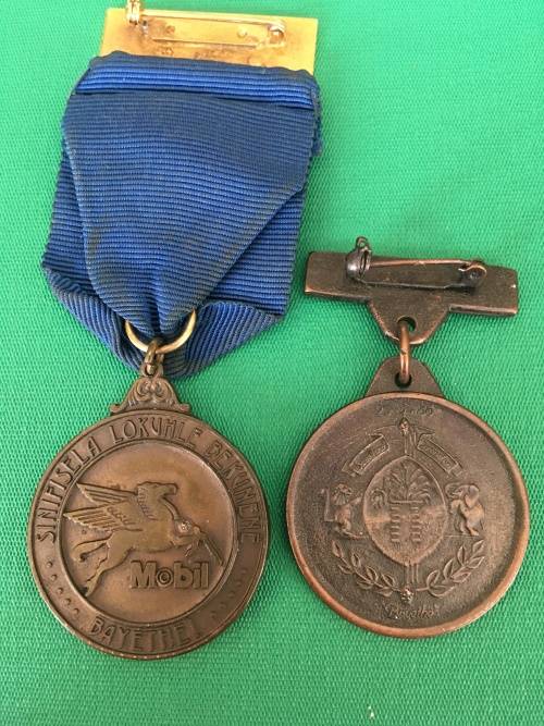 Original Pair of  SWAZILAND medal for - Diamond Jubilee