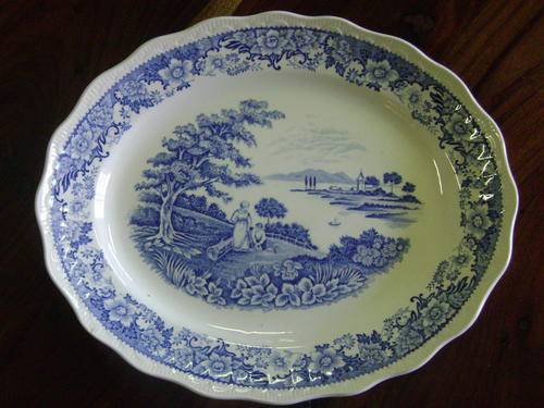 MEDIUM BLUE AND WHITE OVAL PLATTER FOR SALE!!!