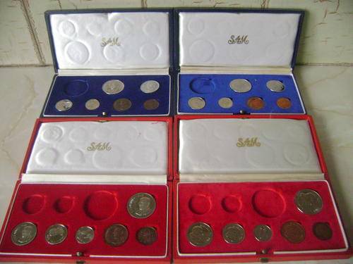 PROOF SETS in boxes!!! one bid takes all***