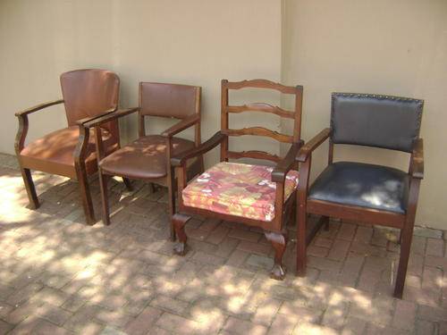 LOT OF X4 OLD CHAIRS!!! **ONE BID TAKES ALL**