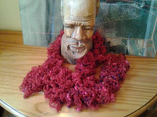 ***HANDKNITTED TWIRLY SCARF ***