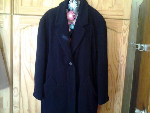 ***WEEKEND SPECIAL : NAVY PURE WOOL COAT : LOW START***
