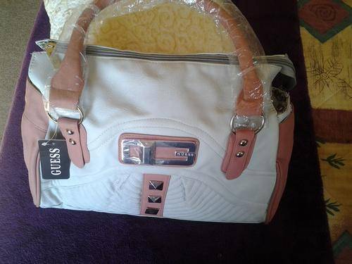 ***** GUESS LIGHT GREY AND PINK*****STUNNING AND A MUST HAVE FOR EVERY WOMAN****