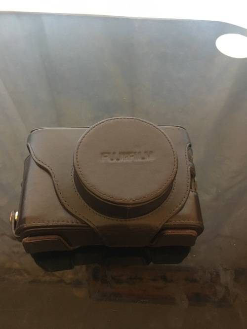Fujifilm FinePix x100 Professional Camera