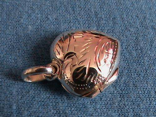 SMALL STERLING SILVER HEART LOCKET
