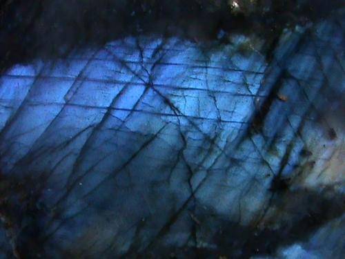 A-GRADE LABRADORITE... BEAUTIFULL BLUE, GREEN & GOLD REFLECTIONS...!