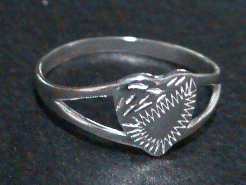 SOLID STERLING SILVER RING....SIZE E