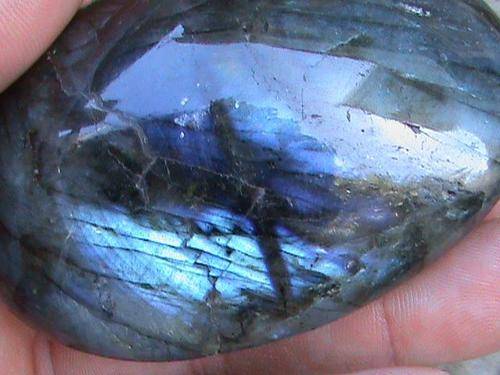 LARGE A GRADE LABRADORITE GALET.   EXCELLENT COLOR FLASHES