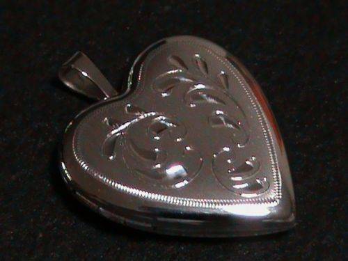 QUALITY SOLID STERLING SILVER HEART SHAPE LOCKET