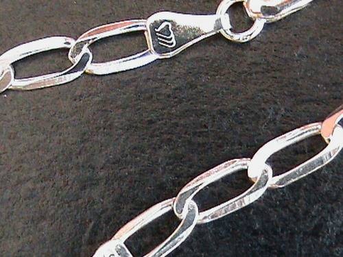 SOLID STERLING SILVER BRACELET.  19 CM LONG