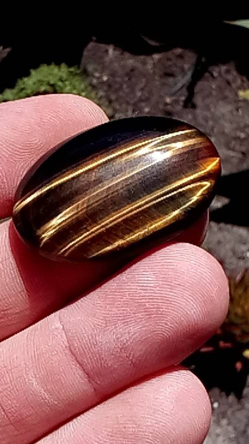 AA GRADE GOLDEN / BLUE TIGERS EYE CABOCHON