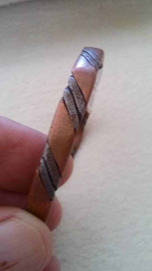 RED COPPER AND METAL WIRE BRACELET.  ADJUSTABLE SIZE.   6.5 MM WIDE