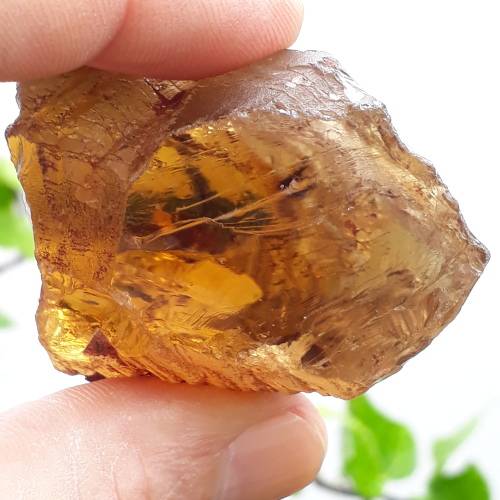 LARGE GEM CITRINE ROUGH FOR FACETING.  90 GRAMS /450 CTS.   PERFECT FOR TWO LARGE CLEAN STONES.