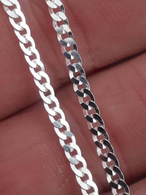 SOLID STERLING SILVER CHAIN.   60 CM LONG . GOOD QUALITY.