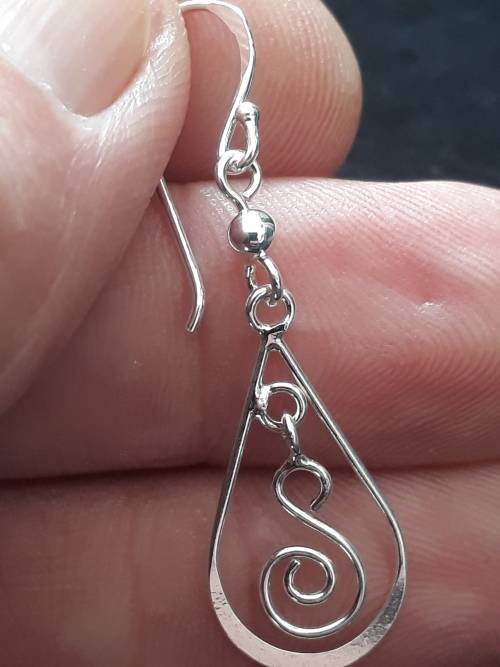 SOLID STERLING SILVER EARRINGS .......