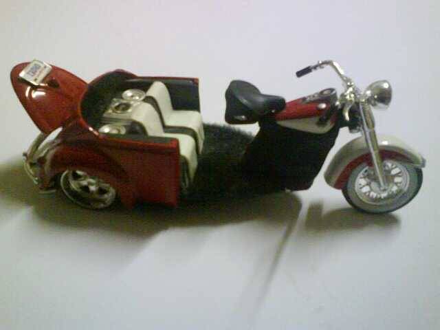 Excellent Xmas SPECIAL  1/24 scale vw trike model,only 185 in the world,with sertificate