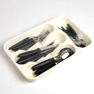 25 Piece Stainless Steel Cutlery and Tray Set