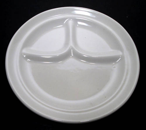 Set of 4 Stylish 3 Compartment 24cm Dinner Plate