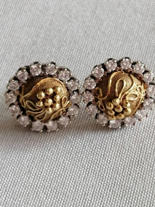 Outstanding A Pair of 18ct Yellow and White Gold Diamond Earrings