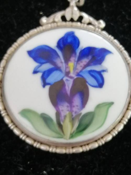 VINTAGE ROSENTHAL SILVER AND PORCELAIN BROOCH