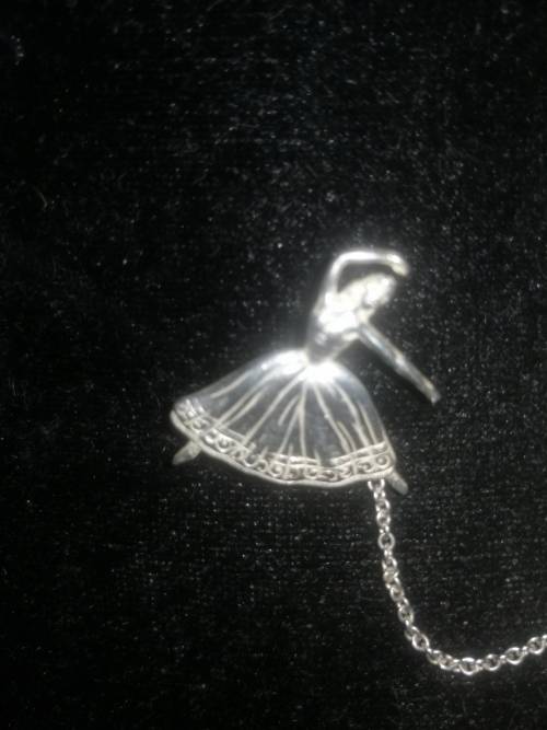 Beautiful Sterling Silver Candida pendant and matching double brooch depicting dancers
